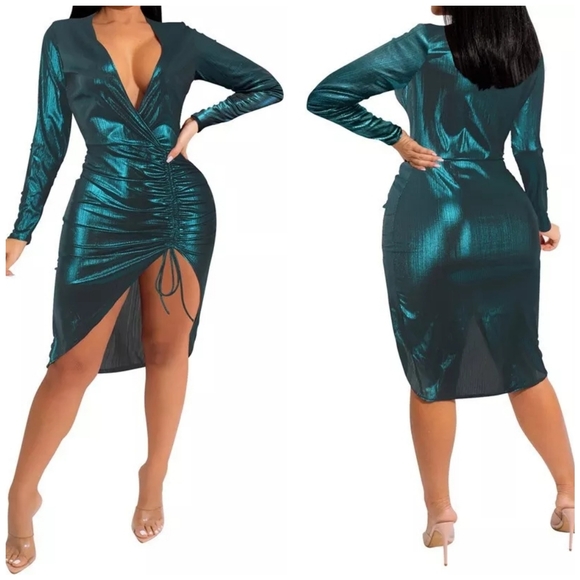 soyaza Dresses & Skirts - Fashion ruched midi dress new size M, L available strech material.